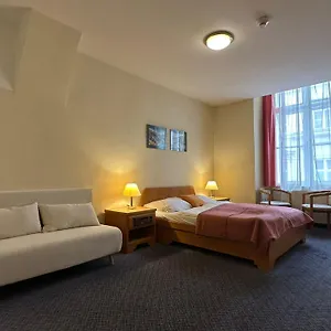 Very Apartments, 5 Min To Center, No Reception Bécs